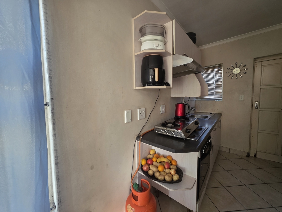 2 Bedroom Property for Sale in Sunset Glen Western Cape
